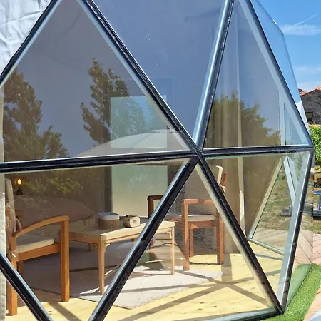 住宿加早餐酒店 Escapade Insolite - Domes, Tipis, Aire De Camping-cars & Vans