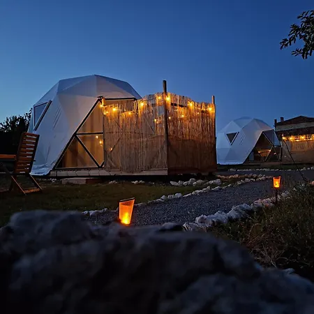 住宿加早餐酒店 Escapade Insolite - Domes, Tipis, Aire De Camping-cars & Vans *